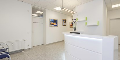 Schönheitskliniken - Ohrenkorrektur - Eingangsbereich - Standort Aschaffenburg - Schönheitskliniken am Main