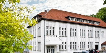 Schönheitskliniken - Halsstraffung - Fontana Klinik Mainz