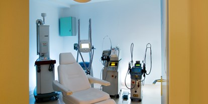 Schönheitskliniken - Lippenvergrößerung - Fontana Klinik Mainz